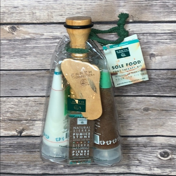 EARTH THERAPEUTICS Sole Food Foot Therapy Kit NWT - Picture 6 of 11